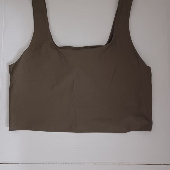 FABLETICS LYDIA BUILT-IN BRA TANK - Picture 3 of 8